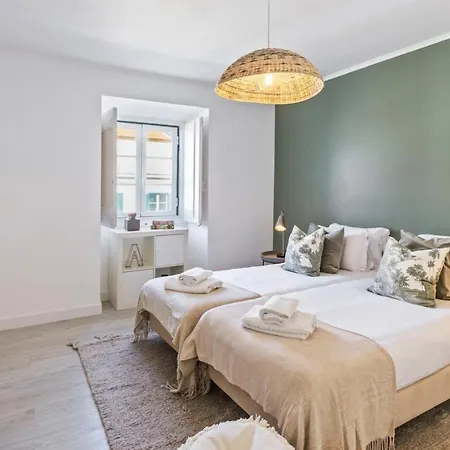 Stunning 2 Bedroom Apartment Near Belem Lisbon Exterior photo