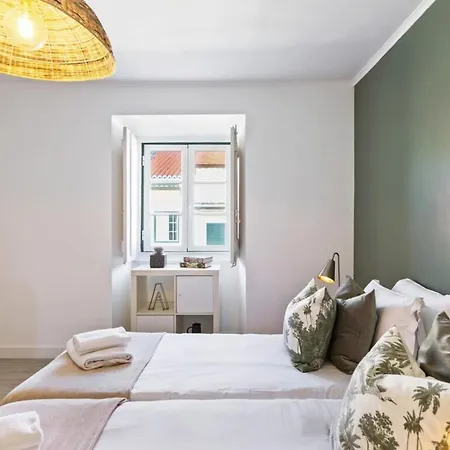 Stunning 2 Bedroom Apartment Near Belem Lisbon Exterior photo